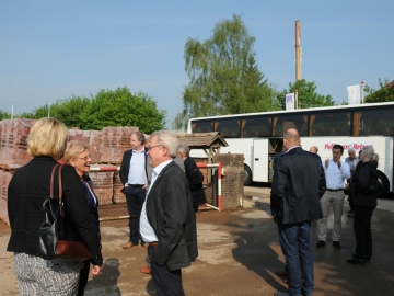 't Koetshuys, bezoek steen- en pannenfabriek