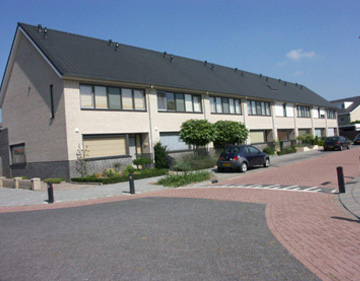 8 geschakelde woningen in Best